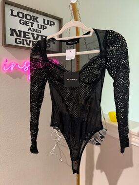 NWT BODYSUIT